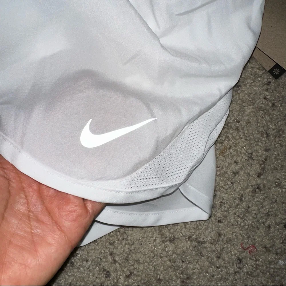 NWT Nike Dry-fit running shorts - Picture 4 of 4
